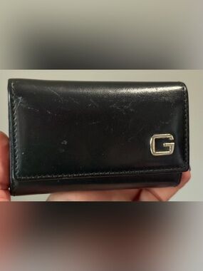 Gucci black key holder